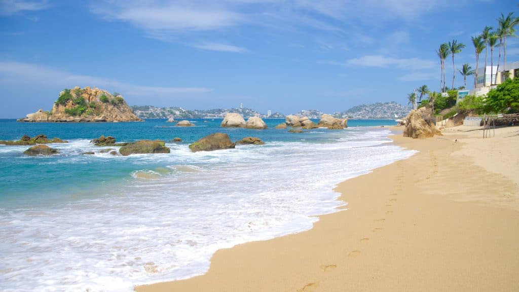 Condesa Beach, Acapulco, Mexican Riviera, Acapulco beaches, Mexican Riviera Beaches, best beaches of the Mexican Riviera