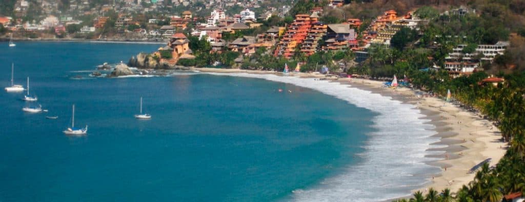 Playa la Ropa, Zihuatanejo, Mexican Riviera, Zihuatanejo beaches, Mexican Riviera Beaches, best beaches of the Mexican Riviera