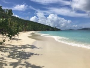 The Best of St John Guide, St John Weather, Best Time to Visit St John, Trunk Bay Beach, The Best 5 Beaches in  St Joh, Maho Bay Beach, Cinnamon Bay Beach, Honeymoon Bay Beach, Honeymoon Beach, Hawksnest Beach, The Best St John Hotels, St John Tours & Activities