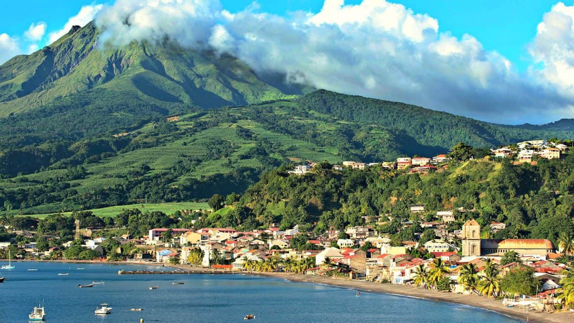travel packages to martinique