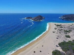 Cacaluta Bay, Huatulco Vacations, Huatulco beaches, best beaches of Mexico, Mexican Riviera, best beaches of the Mexican Riviera, things to do in Huatulco, best hotels in Huatulco, best restaurants in Huatulco, best bars in Huatulco, Huatulco beaches, The Best Huatulco Guide