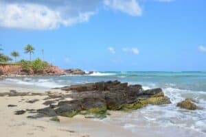 Camp Bay Beach, Roatan Honduras Travel Guide, Roatan beaches, best hotels in Roatan, best restaurants in Roatan, things to do in Roatan, Top 20 Beaches in the world, best beaches in the world, Honduras beaches