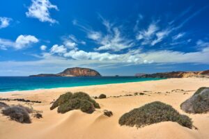 Playa de Las Conchas, La Graciosa Spain, Canary Islands, best La Graciosa beaches, best time to visit La Graciosa, How to get to La Graciosa, best La Graciosa hotels, Visit Beautiful La Graciosa Spain