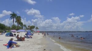 Yacht Club Beach, Fort Myers Florida, best Fort Myers Area Beaches, Best Beaches in the Fort Myers Area