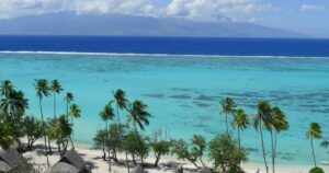 Temae Beach, Moorea French Polynesia, Best Time to Visit Moorea, Moorea Weather, Best Moorea Beaches, Best Moorea Restaurants, Best Moorea Nightlife, Best Moorea Hotels & Resorts, Best Moorea Over Water Hotels, Best Moorea Tours & Activities, The Best Moorea Travel Guide