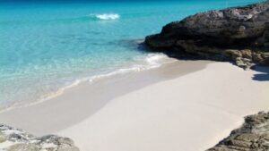 Sugar Beach, The Berry Islands, Best Beaches in The Bahamas