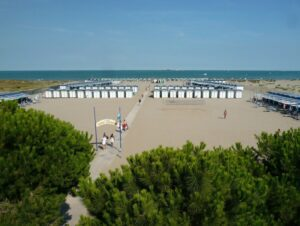 Alberoni Beach, Venice Italy, Visit Beautiful Venice: City of Canals, Best Time to Visit Venice, Venice Weather, Best Venice Restaurants, Best Venice Bars, Best Venice Tours & Activities, Best 5 Star Luxury Hotels in Venice