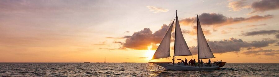 Turquoise waters and bright beaches create a classic Florida scene along Anna Maria Island.