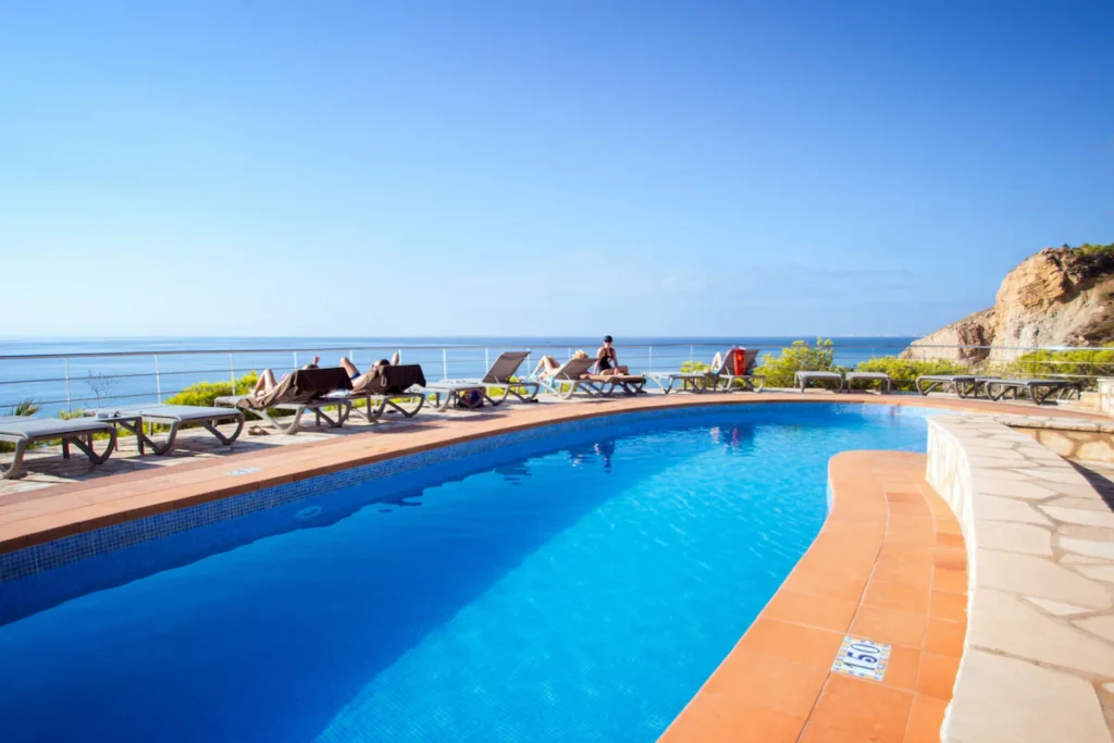 Hotel Servigroup Montiboli in Villajoyosa Spain with cliffside views, Mediterranean Sea, and luxury pool area